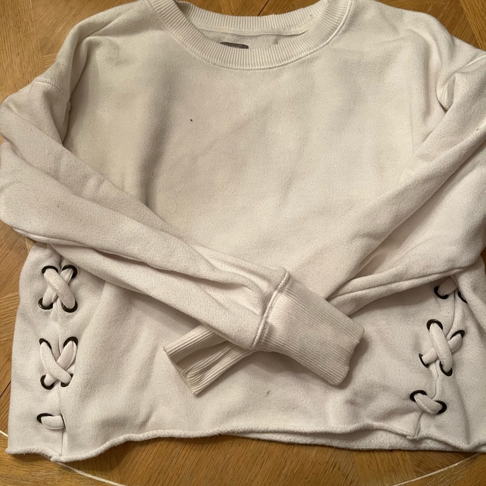 White Aerie sweater